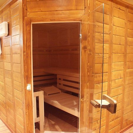 Boutique Hotel Casa Emil Poiana Brasov Esterno foto