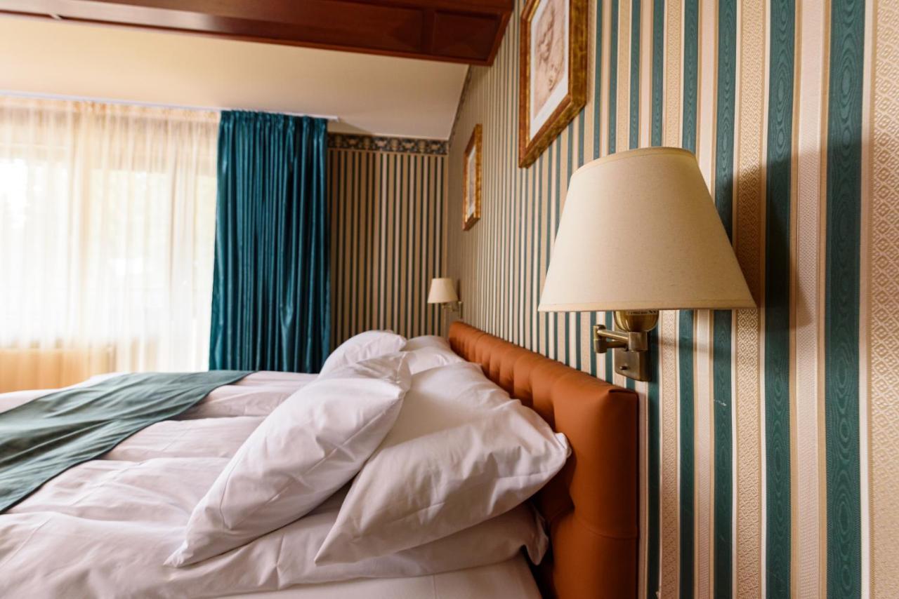 Boutique Hotel Casa Emil Poiana Brasov Esterno foto